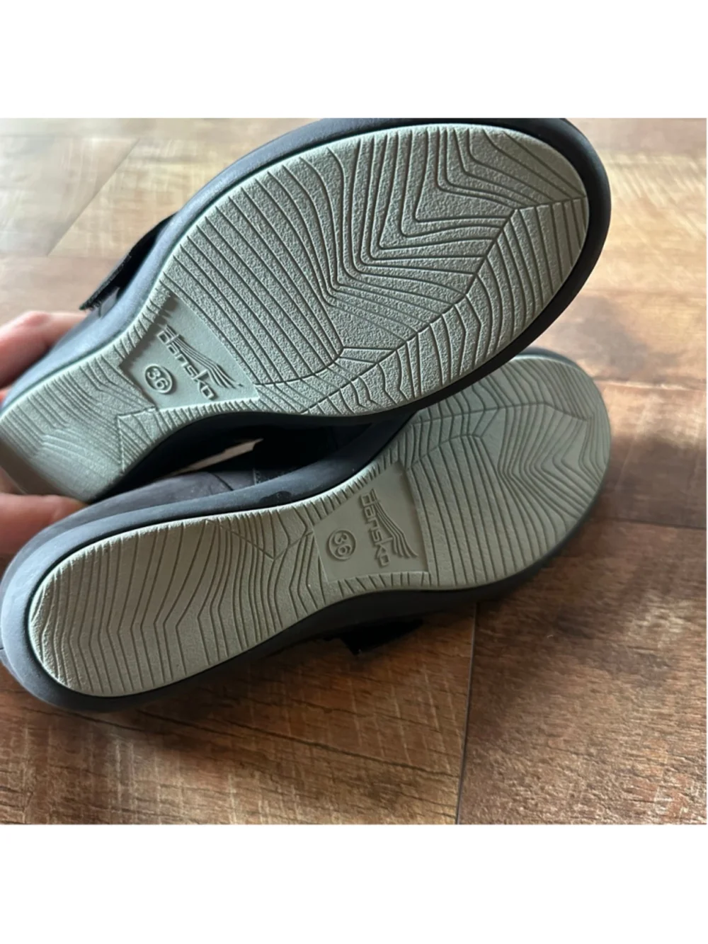 Women's Dansko Black Mary Jane Flats Size 5.5 Summer